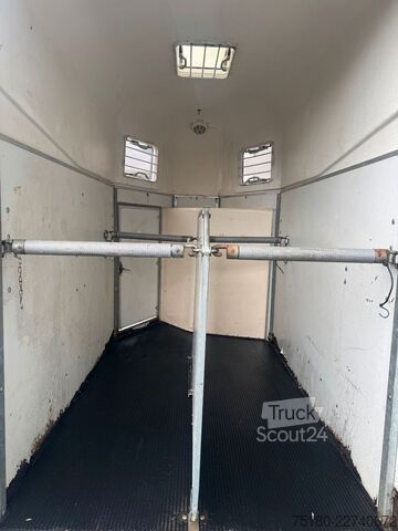 Horse transport trailer BÖCKMANN DUO 2 Pferdeanhänger Holz/Poly SK  2,4t.