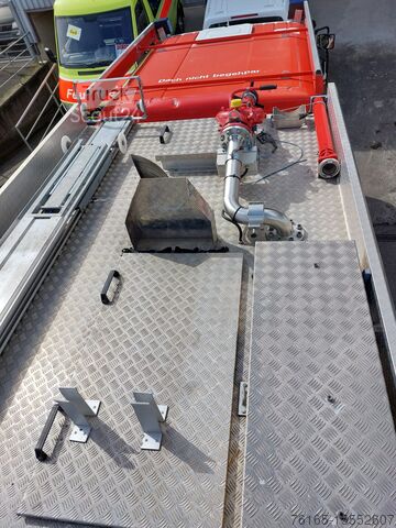 Camión de bomberos Mercedes-Benz 1634 AF Feuerwehr