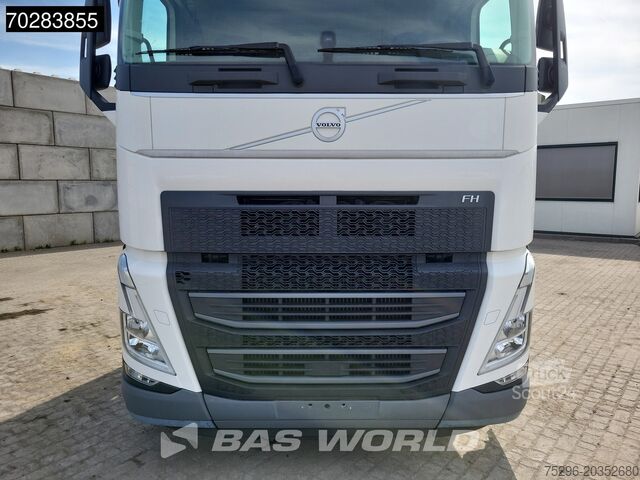Standard-SZM Volvo FH 500 4X2 2xTanks I-ParkCool Navi ACC Euro 6