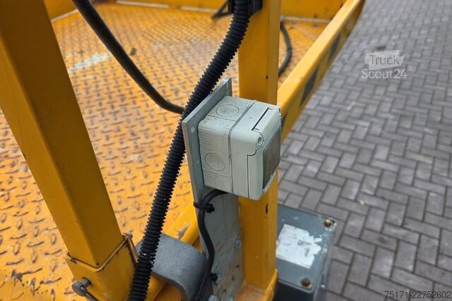 Ollós emelő Haulotte COMPACT 10DX Diesel, 4x4 Drive, 10.2m Working Heig