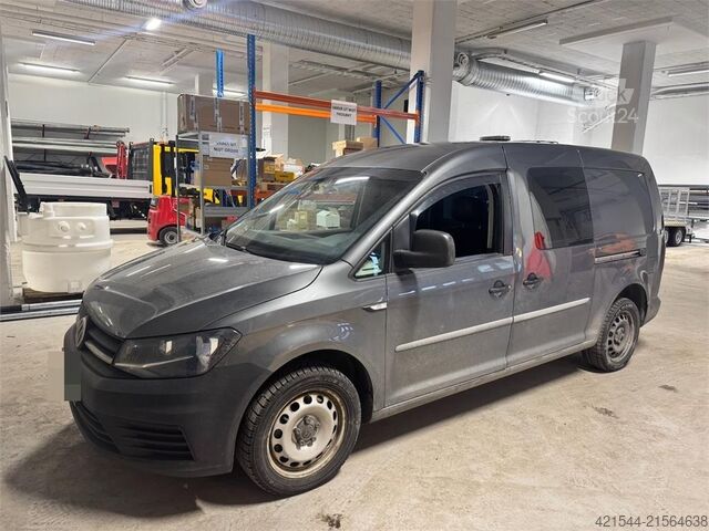 Break à toit surélevé Volkswagen Caddy 4x4 with 2 sets of tires and interior fittin