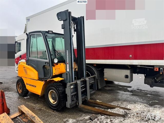Chariot élévateur Jungheinrich DFG40CK forklift.