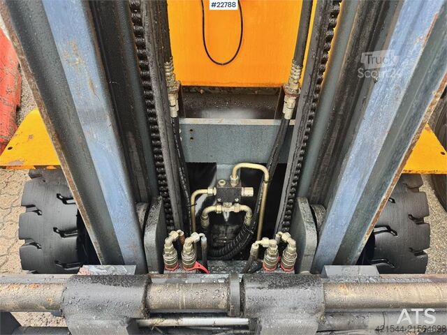 Chariot élévateur Jungheinrich DFG40CK forklift.