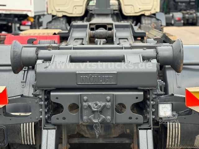 Kanca kasalı yük kamyonu (roll-off) MERCEDES-BENZ Arocs 1827 4x2 HYVA-Abrollkipper