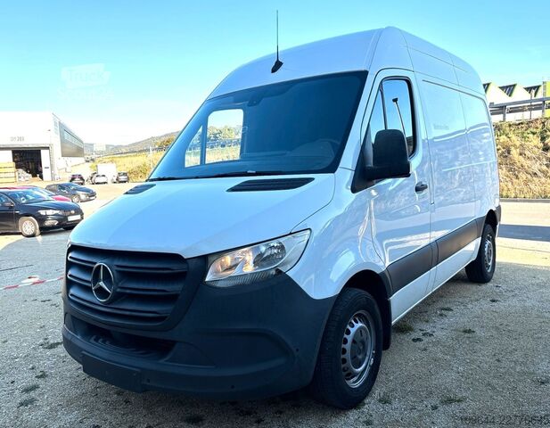 Fourgon tôlé MERCEDES-BENZ Sprinter III Kasten FWD 211/214 CDI,Standhzg,Kam