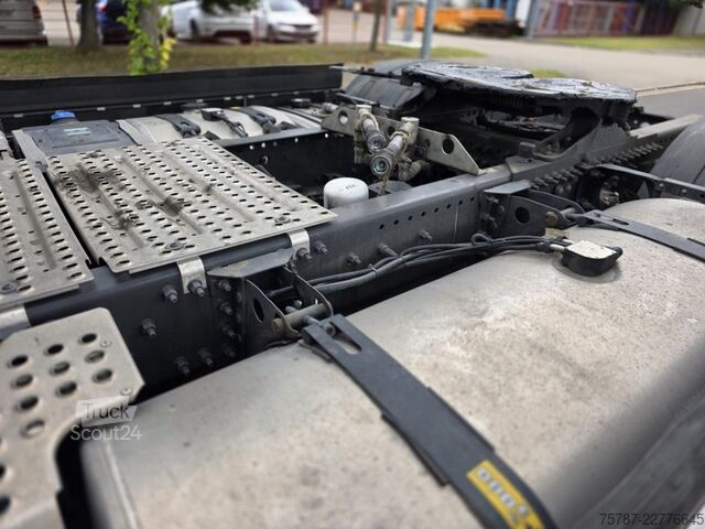 Tracteur routier standard VOLVO FH 460 neues Modell, 2 Kreis-Hydr, Standklima