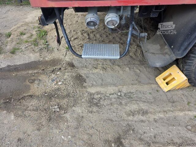 Camion à usage spécial  W50 L/LF IFA Löschfahrzeug mit Pumpe + Tank