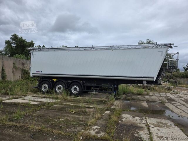 Semi-remorque benne SCHMITZ CARGOBULL 50 cbm Getreidekipper, wenig benutzt, GMP