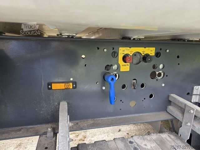 Semi-remorque benne SCHMITZ CARGOBULL 50 cbm Getreidekipper, wenig benutzt, GMP