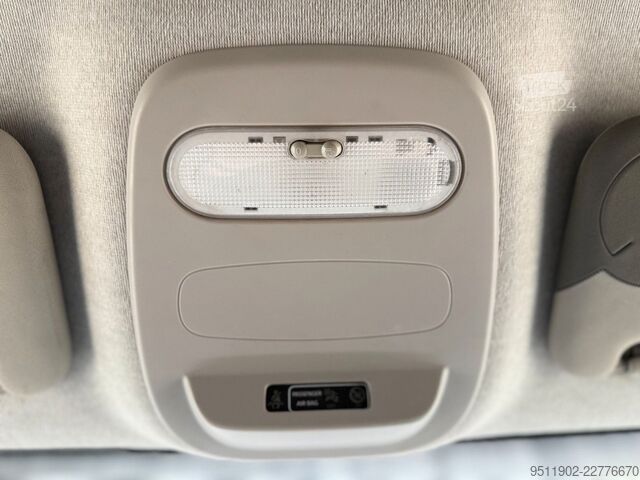 Fourgon tôlé RENAULT Trafic 1.6 DCi Lang Luxe Klima Navi AHK Tempomat