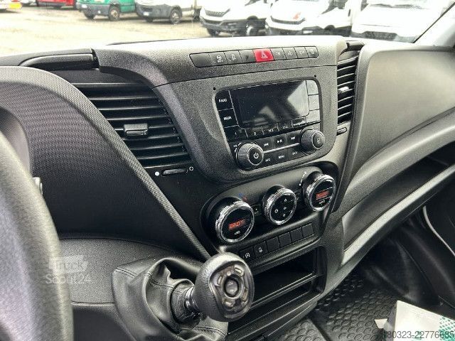 Skåpbil IVECO Iveco Daily 35S16