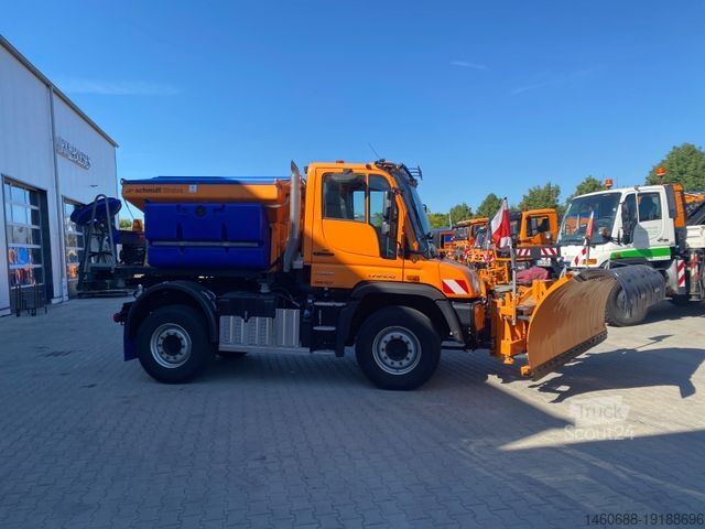 Speciale doeleinden vrachtwagen MERCEDES-BENZ Unimog U323