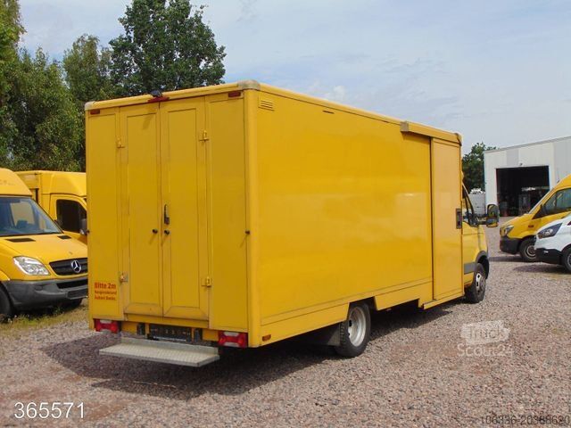 Box van IVECO DAILY 50 C 15 Postkoffer REGALSYSTEM KAMERA