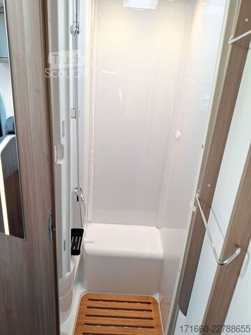 Polointegrovaný obytný vůz CARADO T 338 Markise, Radträger, Safety Paket