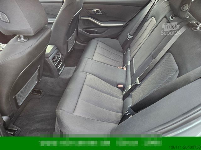 Μίνι λεωφορείο BMW 320 d xDrive Navigation PDC