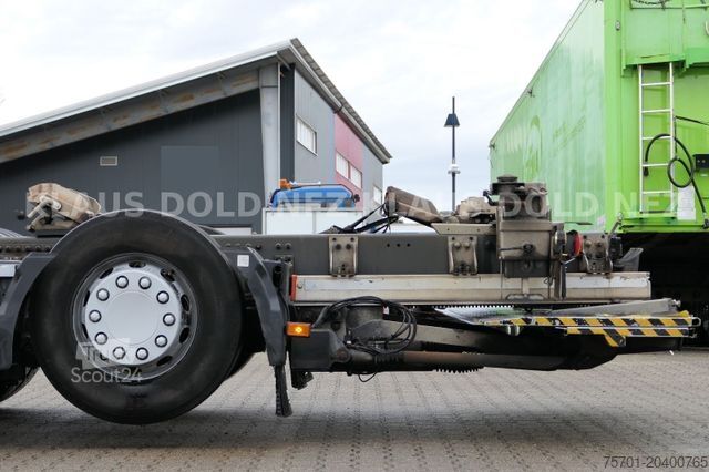 Camion porte-caisses amovibles RENAULT T 460 BDF Retarder Lift-/Lenkachse Vollluft LBW