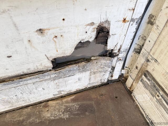 Vehicul comercial SAXAS 2 Achs Koffer Drehschemel 1. Hand trocken dicht