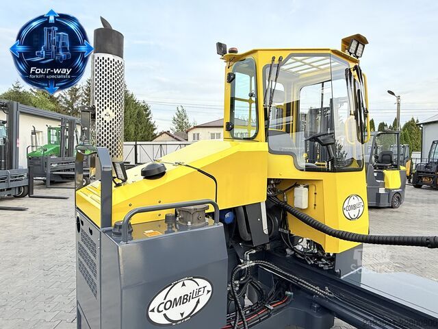 Wózek widłowy czterokierunkowy Combilift C4800 GAS DUPLEX 4040MM FREE-LIFT