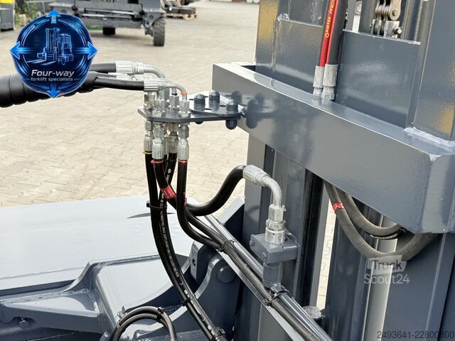 Wózek widłowy czterokierunkowy Combilift C4800 GAS DUPLEX 4040MM FREE-LIFT