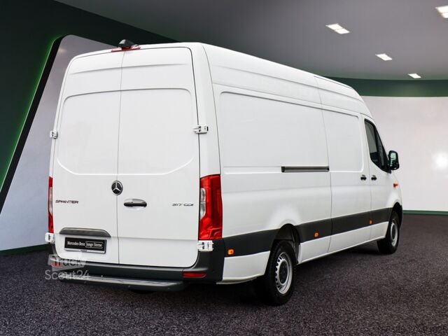 High top van Mercedes-Benz Sprinter 317 CDI Kasten L3H2 Holz Navi Kamera