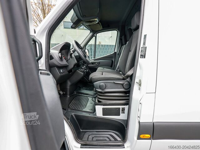 High top van Mercedes-Benz Sprinter 317 CDI Kasten L3H2 Holz Navi Kamera