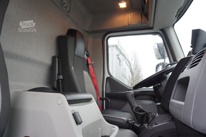 Friћider Renault D210 12T / Bitemperature Refrigerator /