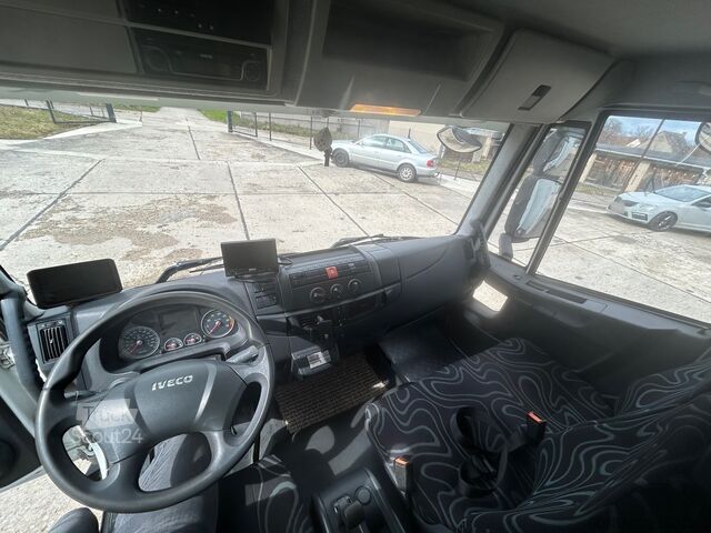 Truck with box body for sewer rehabilitation Iveco EuroCargo 120