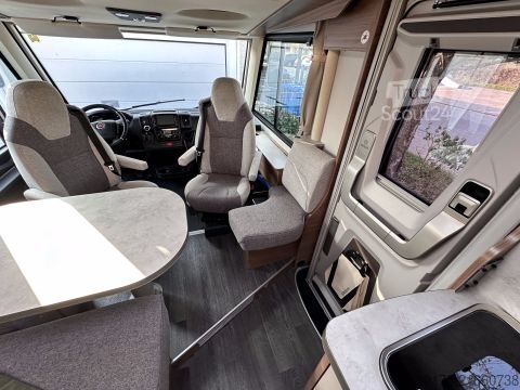 Integrated camper Knaus L!VE I 650 MEG für Familien und Paare