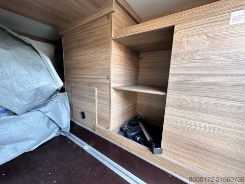 Integrated camper Knaus L!VE I 650 MEG für Familien und Paare