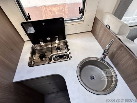 Caravana semiintegrada Carado T 447 Pro+ Hubstützen, Luft, Lithium