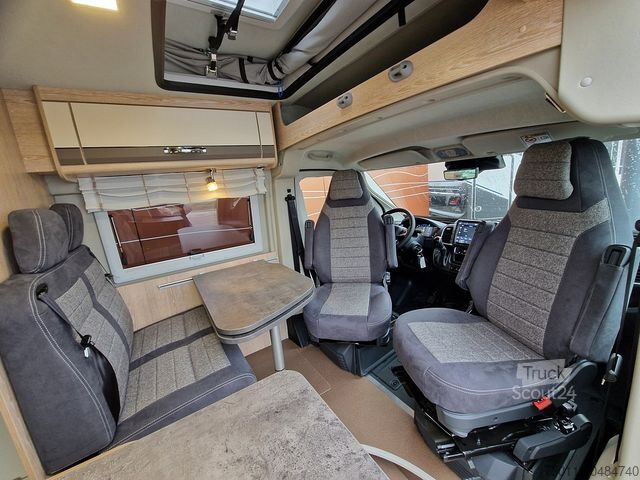 Camper van PÖSSL Summit 600 Plus Automat 180PS Dieselheizung