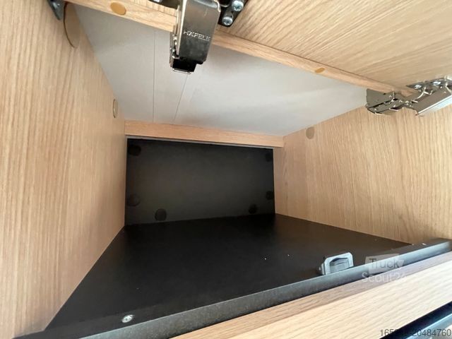 Camping-car semi-intégré SUNLIGHT T 67 Adventure Edition Modell 2026** Automatik**