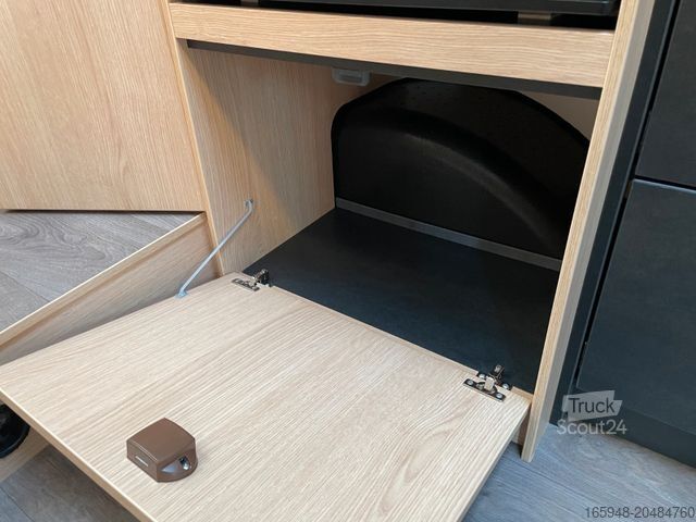 Camping-car semi-intégré SUNLIGHT T 67 Adventure Edition Modell 2026** Automatik**