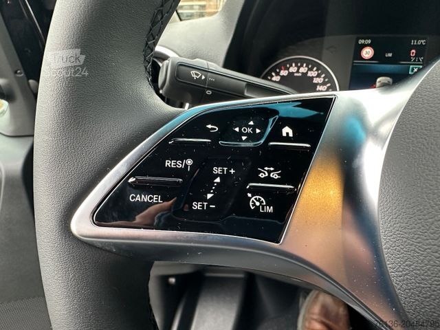 Yüksek tavanlı panelvan MERCEDES-BENZ Sprinter 319 CDI 4x4 PRO Automatik LED L2H2 AHK