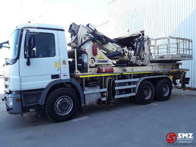 Élévateur à nacelle Mercedes-Benz Actros 2636