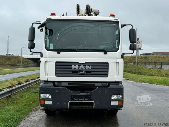 Pompe à béton MAN TGA 26.360 6x4 with Putzmeister BSF24-4.16 24m ...