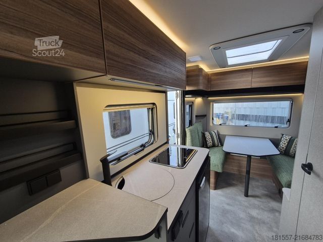 Caravane HYMER/ERIBA Eriba Novaline 470 1.600 kg / Moving-Paket