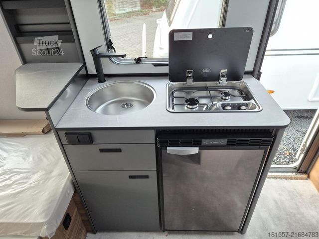 Caravane HYMER/ERIBA Eriba Novaline 470 1.600 kg / Moving-Paket