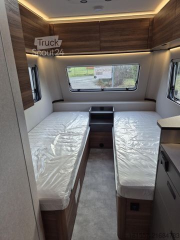 Caravane HYMER/ERIBA Eriba Novaline 470 1.600 kg / Moving-Paket