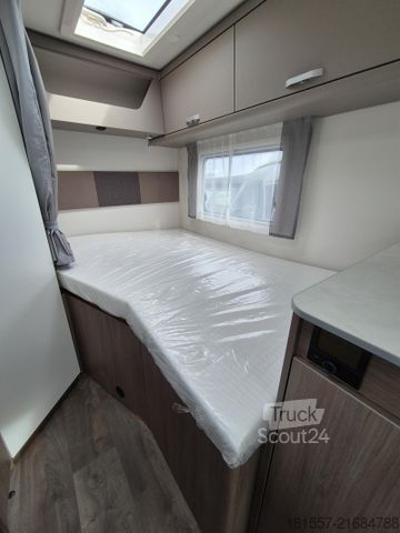 Camping-car semi-intégré CARADO pro+ T 135 Hubbett / Automatik / Fußbedenerwärmu