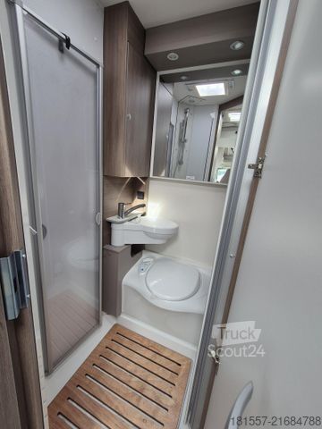 Camping-car semi-intégré CARADO pro+ T 135 Hubbett / Automatik / Fußbedenerwärmu