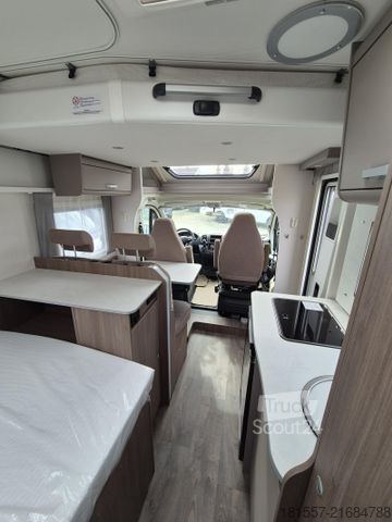 Camping-car semi-intégré CARADO pro+ T 135 Hubbett / Automatik / Fußbedenerwärmu