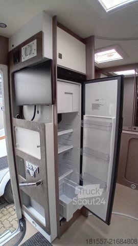 Półzintegrowany kamper BÜRSTNER Lyseo TD 684 G Backofen / SAT-Anlage / Fahrradtr
