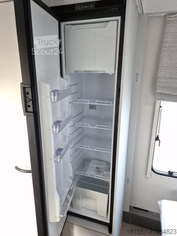 Przyczepa kempingowa BÜRSTNER B66 485 TS 2.000 kg / Duschpaket