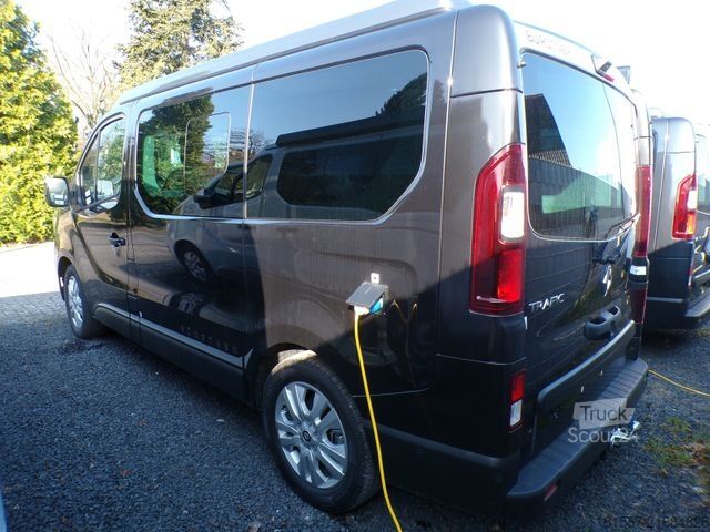 Camping-car BÜRSTNER Playa Limited C 500 170 PS Autom.,Markise,Isofix
