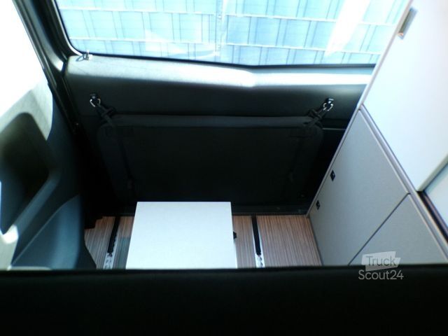 Camping-car BÜRSTNER Playa Limited C 500 170 PS Autom.,Markise,Isofix