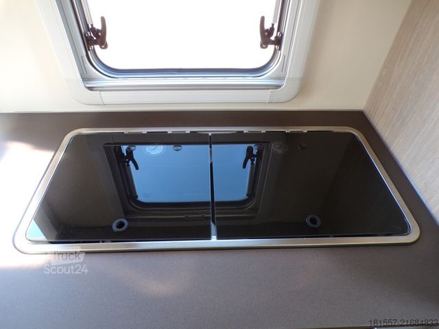 Półzintegrowany kamper BÜRSTNER Lineo T 620 G Isofix, SAT/TV, Markise, Navi