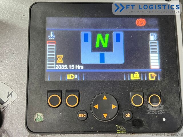 štirismerni viličar Combilift C4000 DIESEL TRIPLEX 6800 AIR CONDITION