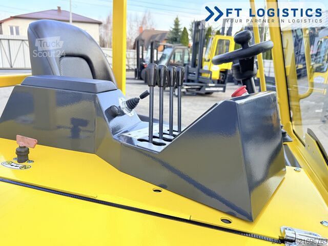 štirismerni viličar Combilift CB3000 GAS TRIPLEX 4900 FREE-LIFT