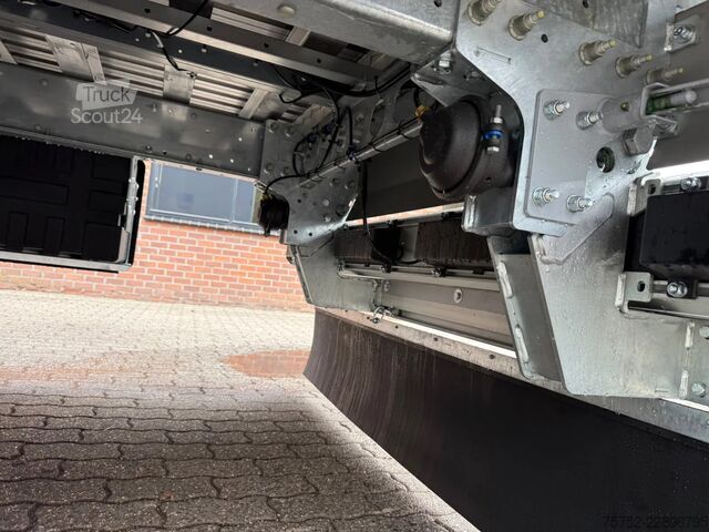 Piso móvel Kraker K-Force 92m3 Klapbumper Camera Afvalzeil NEW Tr...